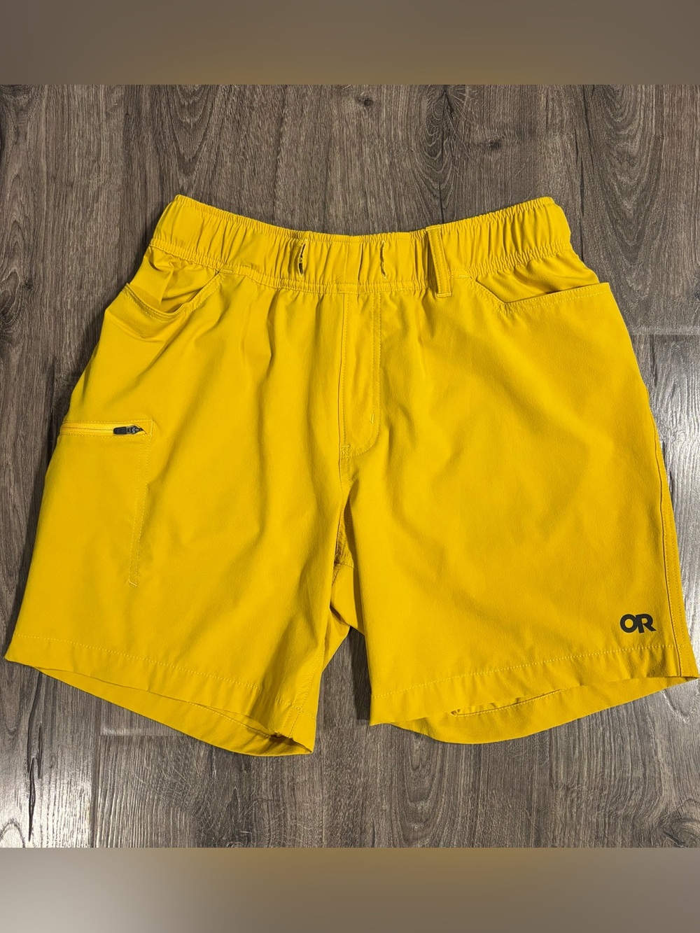 Outdoor Research Men's Ferrosi 7” Bright Yellow Athletic Shorts size Med - ISSUE